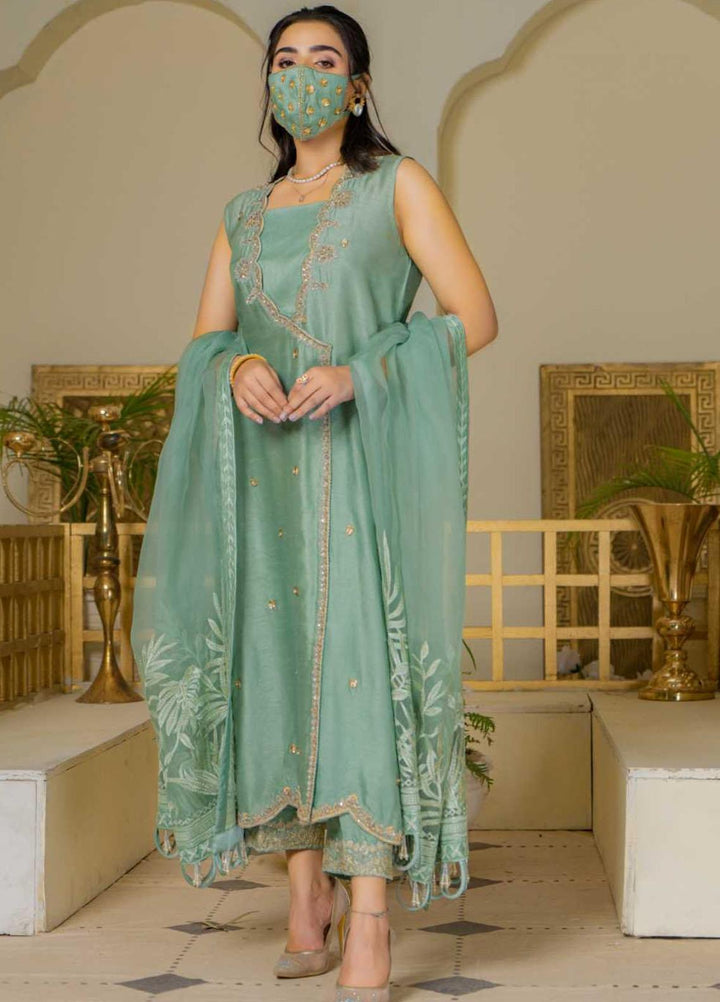 Maroon by Iqra Chaudhry Pret Embroidered Raw Silk 3 Piece Suit Glorious Green