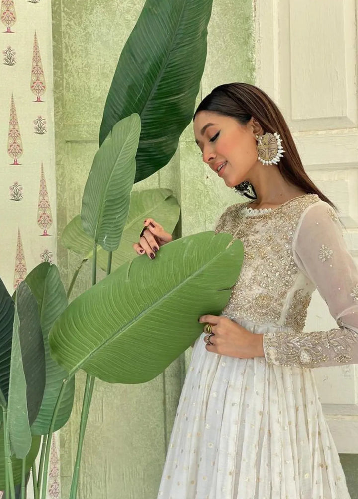 Maroon by Iqra Chaudhry Pret Embroidered Khaddi Zari 2 Piece Suit Chambeli White