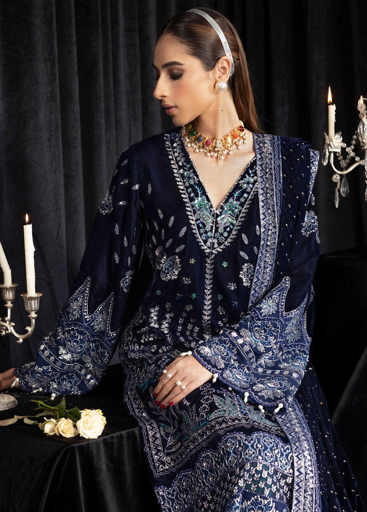 Maya By Nureh Embroidered Velvet Suits Unstitched 3 Piece NU23MYV NS-105 Safeena - Winter Collection