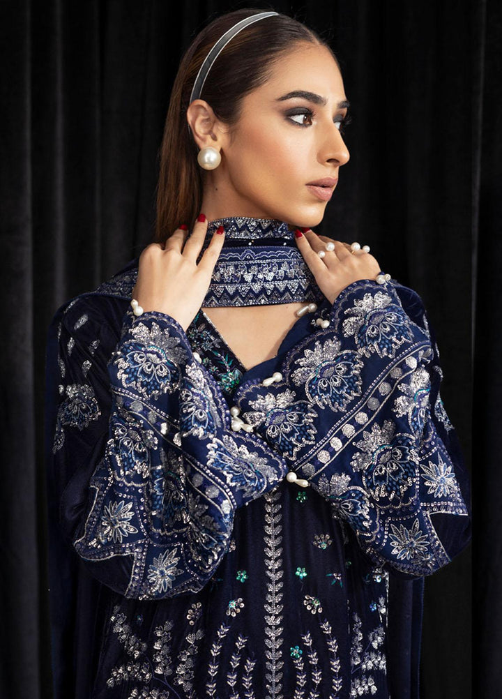 Maya By Nureh Embroidered Velvet Suits Unstitched 3 Piece NU23MYV NS-105 Safeena - Winter Collection