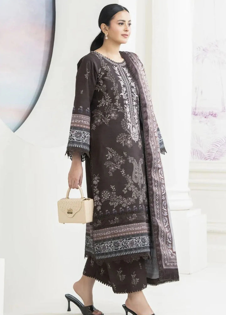 Meerak Pret Printed Khaddar 3 Piece Suit Bliss