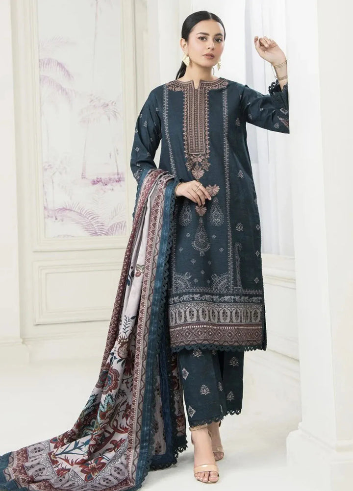 Meerak Pret Printed Khaddar 3 Piece Suit Mist