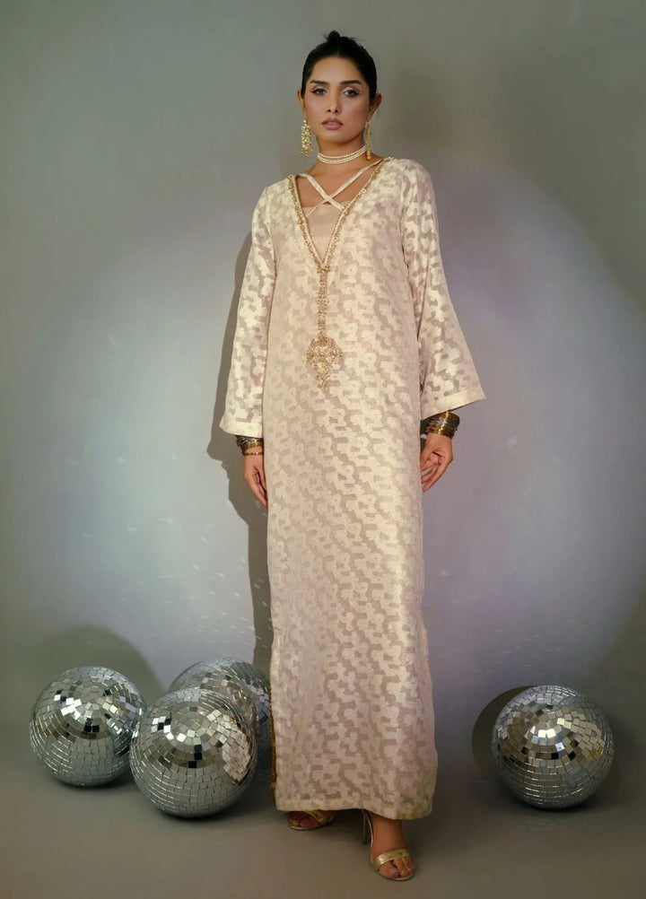 Minutiae Pret Embroidered Jacquard Net Kaftan Sheen