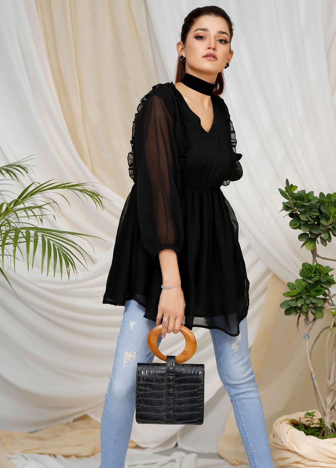 Modest Pret Chiffon Top Black Queen W111-Black