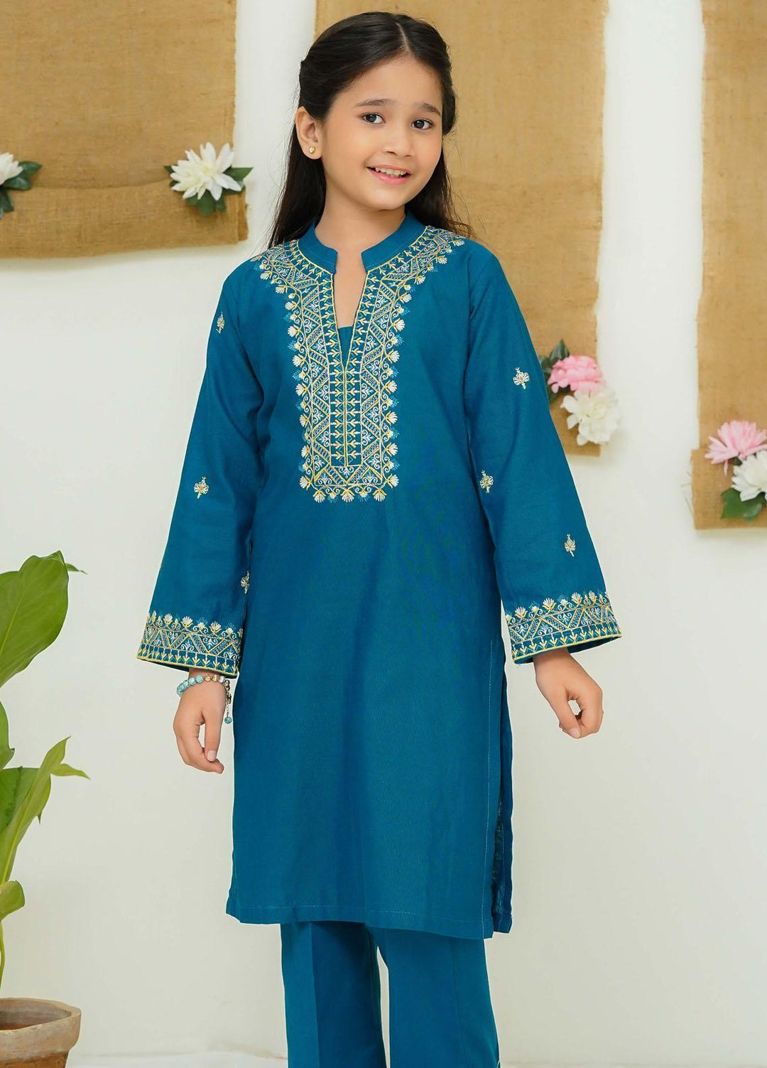 Modest Khaddar Casual 2 Piece Suit for Girls -  Serene