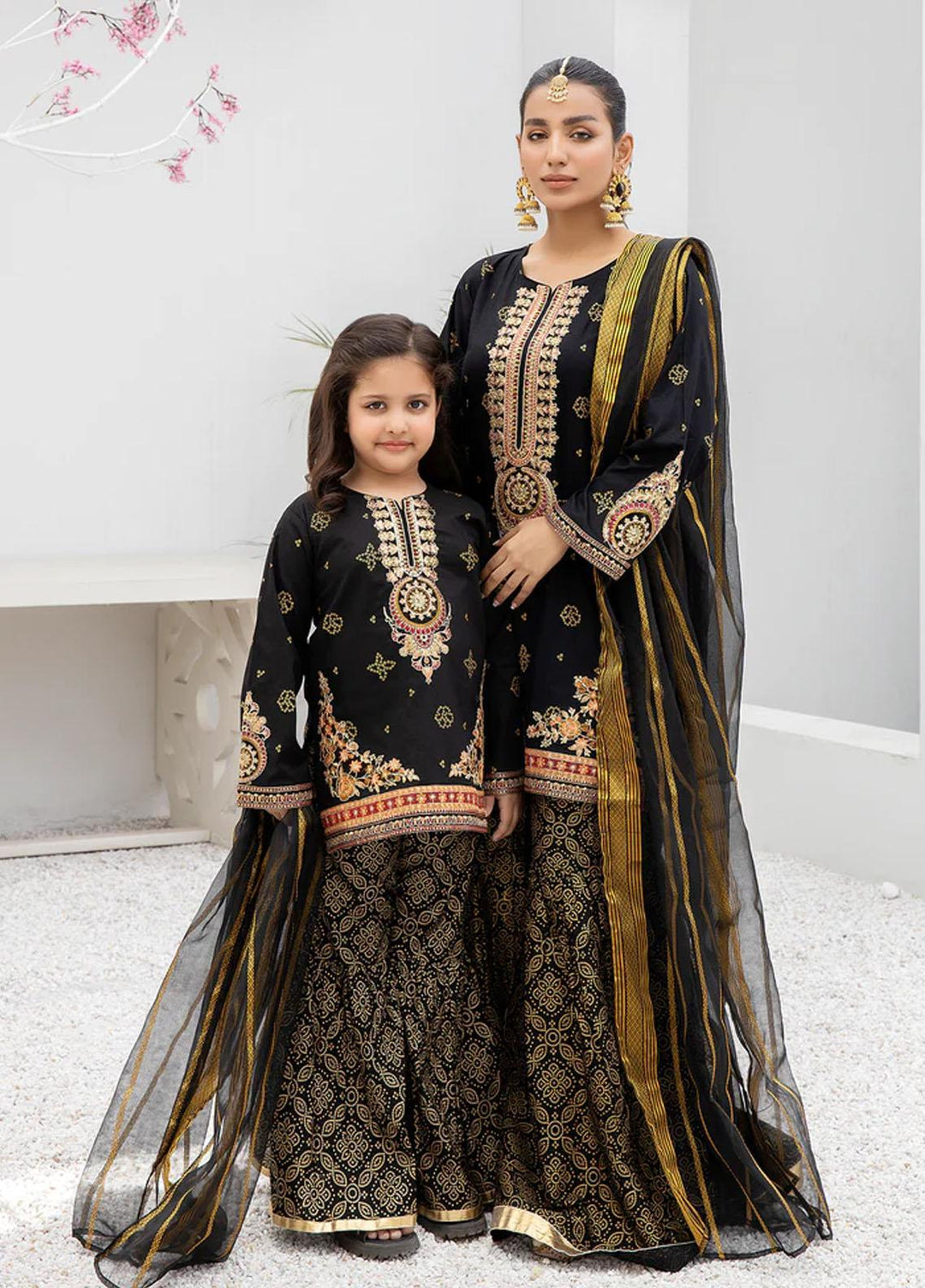 Mohagni Cambric Luxury 3 Piece Suit for Women -  MO23MM LEG-04