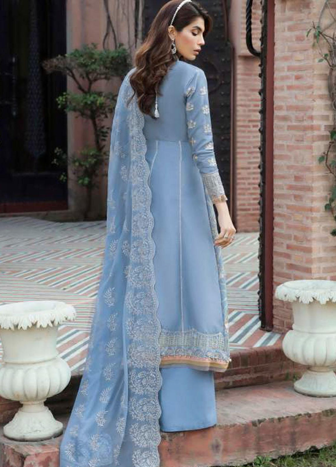Motifz Embroidered Lawn Suit Unstitched 3 Piece MT22PL 3207 WATER LILLY - Premium Collection