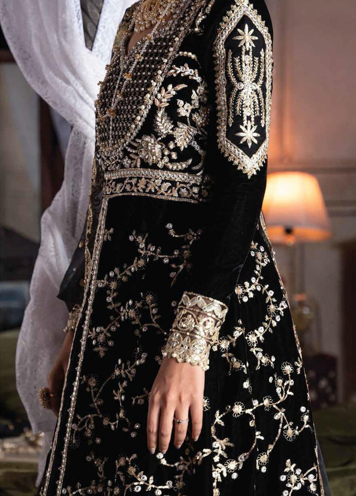 Tehzeeb By Mushq Embroidered Velvet Suits Unstitched 3 Piece MQ21T MV21-05 Bina - Luxury Collection