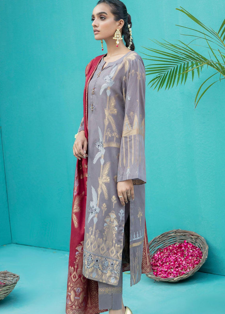 Nureh Luxury Pret Embroidered Lawn 3 Piece Suit NP-97