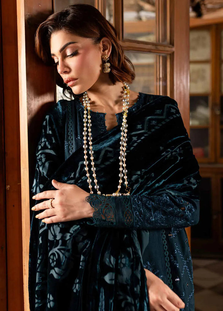 Nureh Embroidered Leather Peach Suit Unstitched 3 Piece NE - 118 - Winter Collection