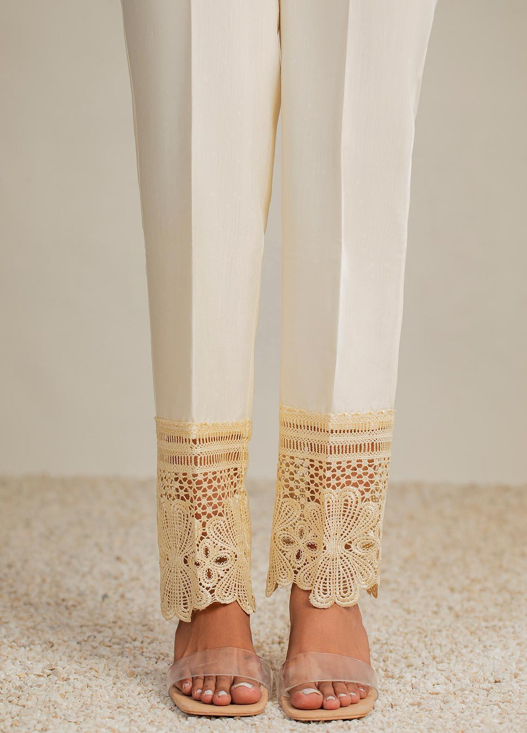 Nuriyaa Cambric Stitched Pants NR21T Crochet Pants