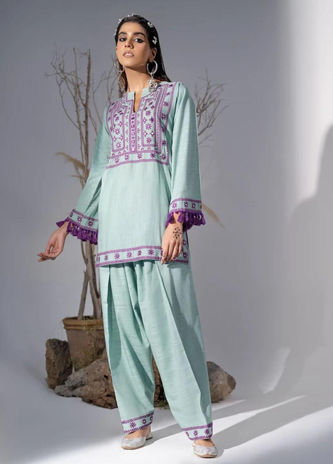 Nuriyaa Pret Casual Khaddar 2 Piece NR21W Ava