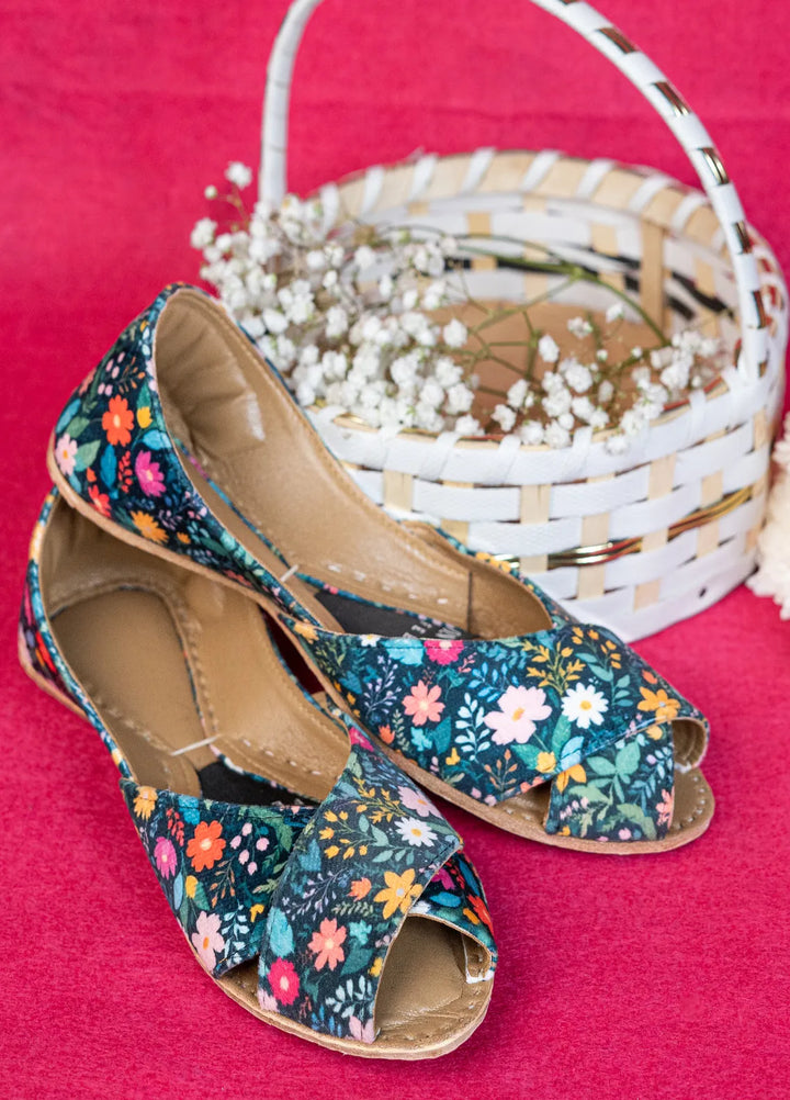 On Your Feets Peshawari Women Khussa Midnight Bloom