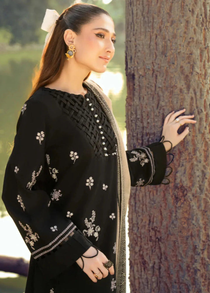 Onora By Humdum Embroidered Khaddar Suit Unstitched 3 Piece HD24O D-05 - Winter Collection