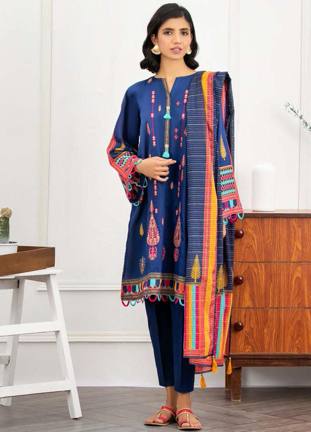 Ayeleen By Orient Textile Embroidered Lawn Suits Unstitched 3 Piece OT21A 164 ( BLUE ) - Summer Collection