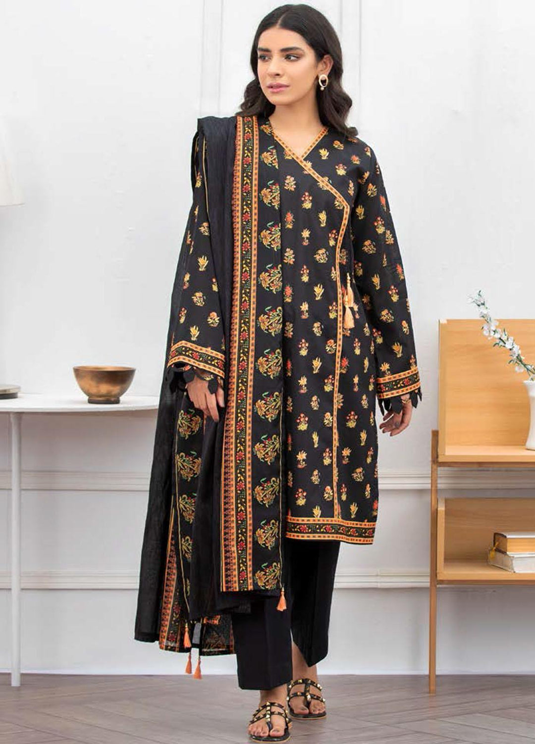 Ayeleen By Orient Textile Printed Lawn Suits Unstitched 3 Piece OT21A 172 ( BLACK ) - Summer Collection