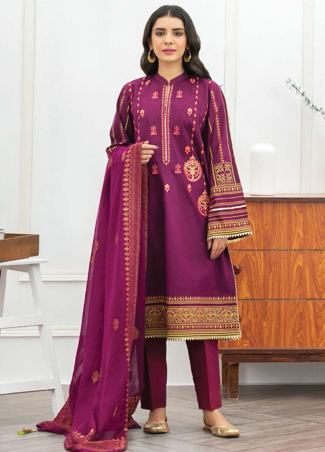 Ayeleen By Orient Textile Embroidered Lawn Suits Unstitched 3 Piece OT21A 180 ( PURPLE ) - Summer Collection