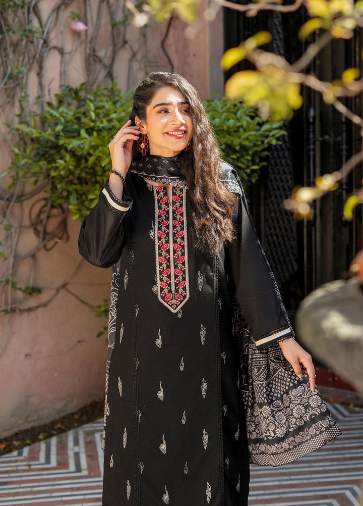 Parishay Casual Pret  Lawn 2 Piece Suit PRS22SP Charcoal