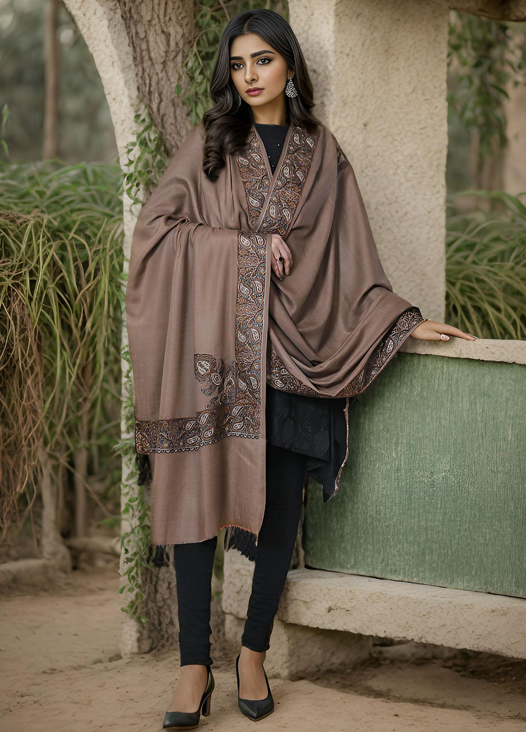 Sanaulla Exclusive Range  Pashmina  Mama D-18 D Brown - Women Shawls