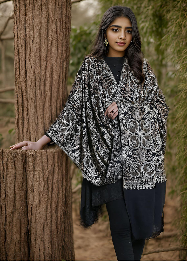 Sanaulla Exclusive Range  Pashmina  KPS 781 D-31 Black - Women Shawls
