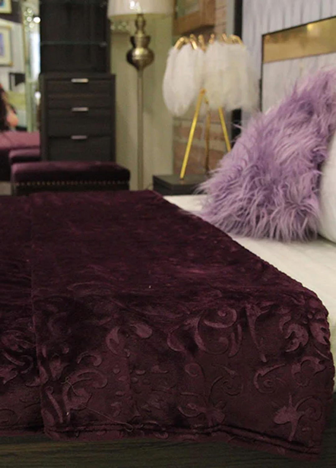 Plush Mink Blanket Mansion Single Flannel Blanket- Purple - Plush Mink Blankets & Bed Sets