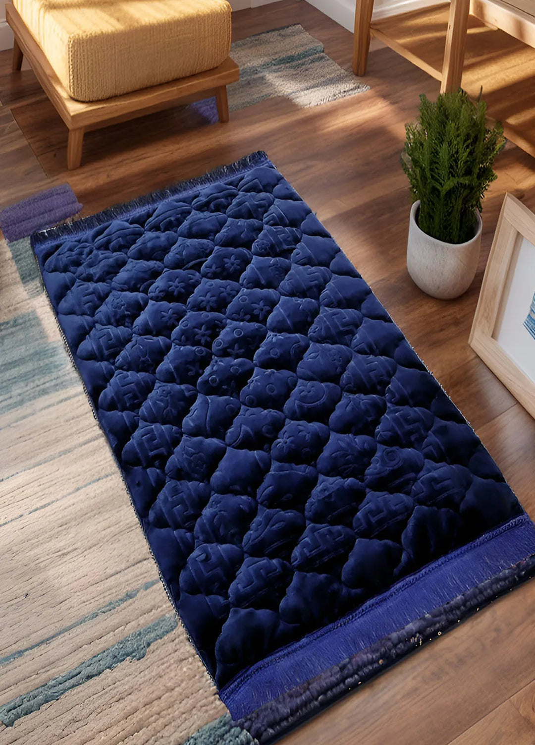 Plush Mink Mughal Janamaz Prayer Mat- Navy Blue