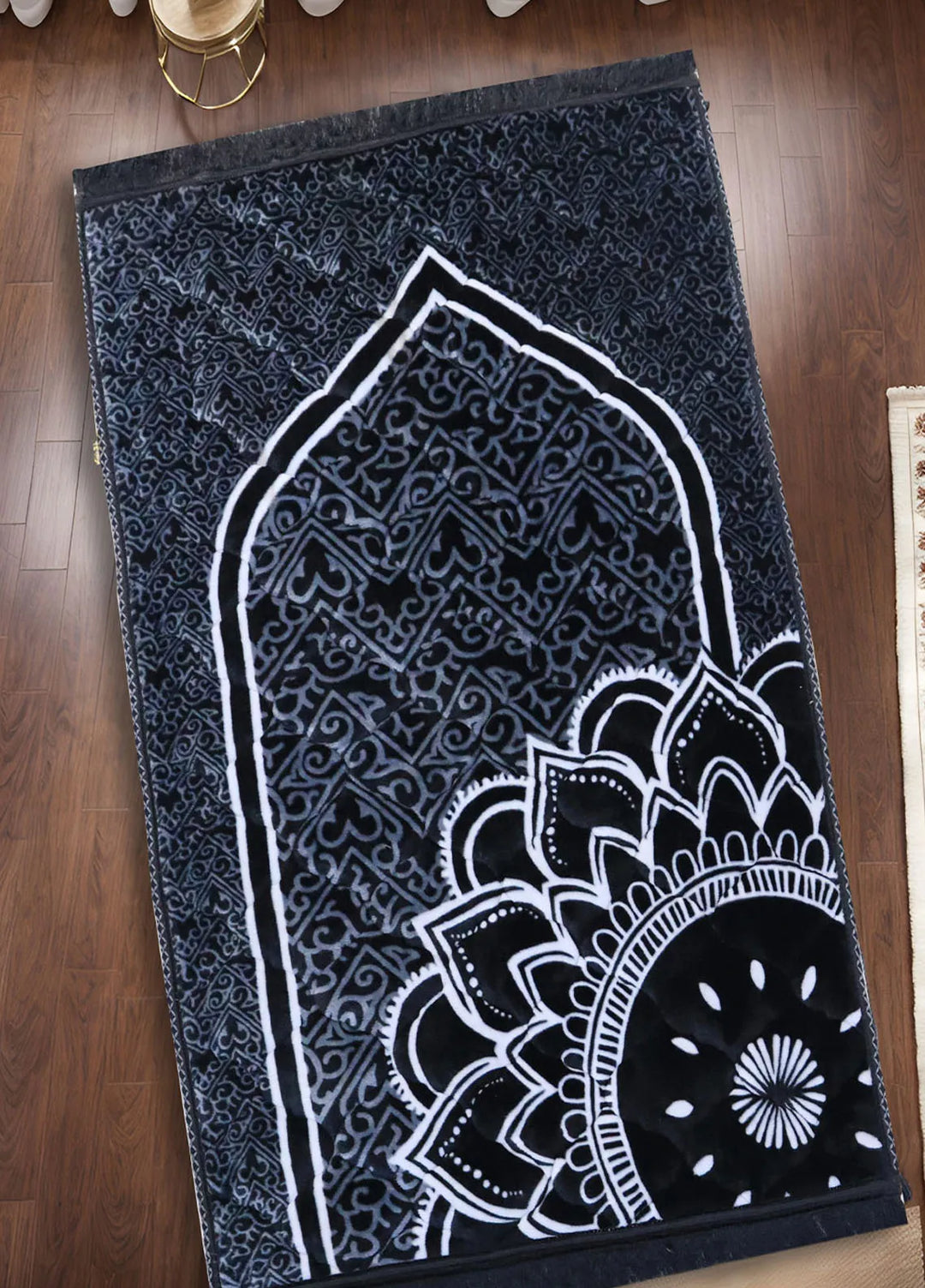 Plush Mink Mughal Plus Cloudy Janamaz Prayer Mat-Graphite