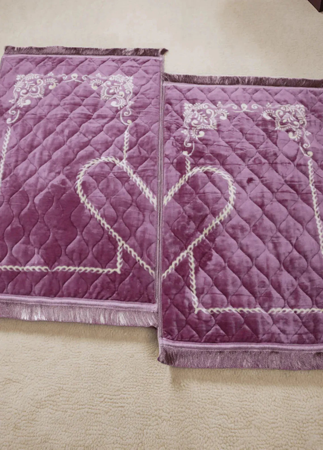 Plush Mink Mughal Plus Couple Prayer Mat Peony