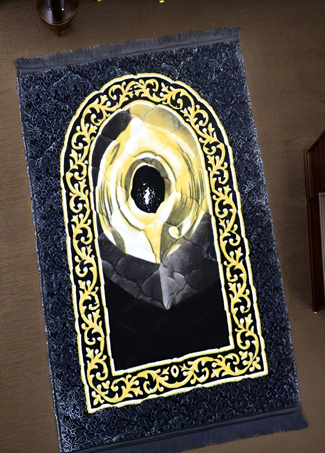 Plush Mink Mughal Plus Janamaz Prayer Mat-Midnight
