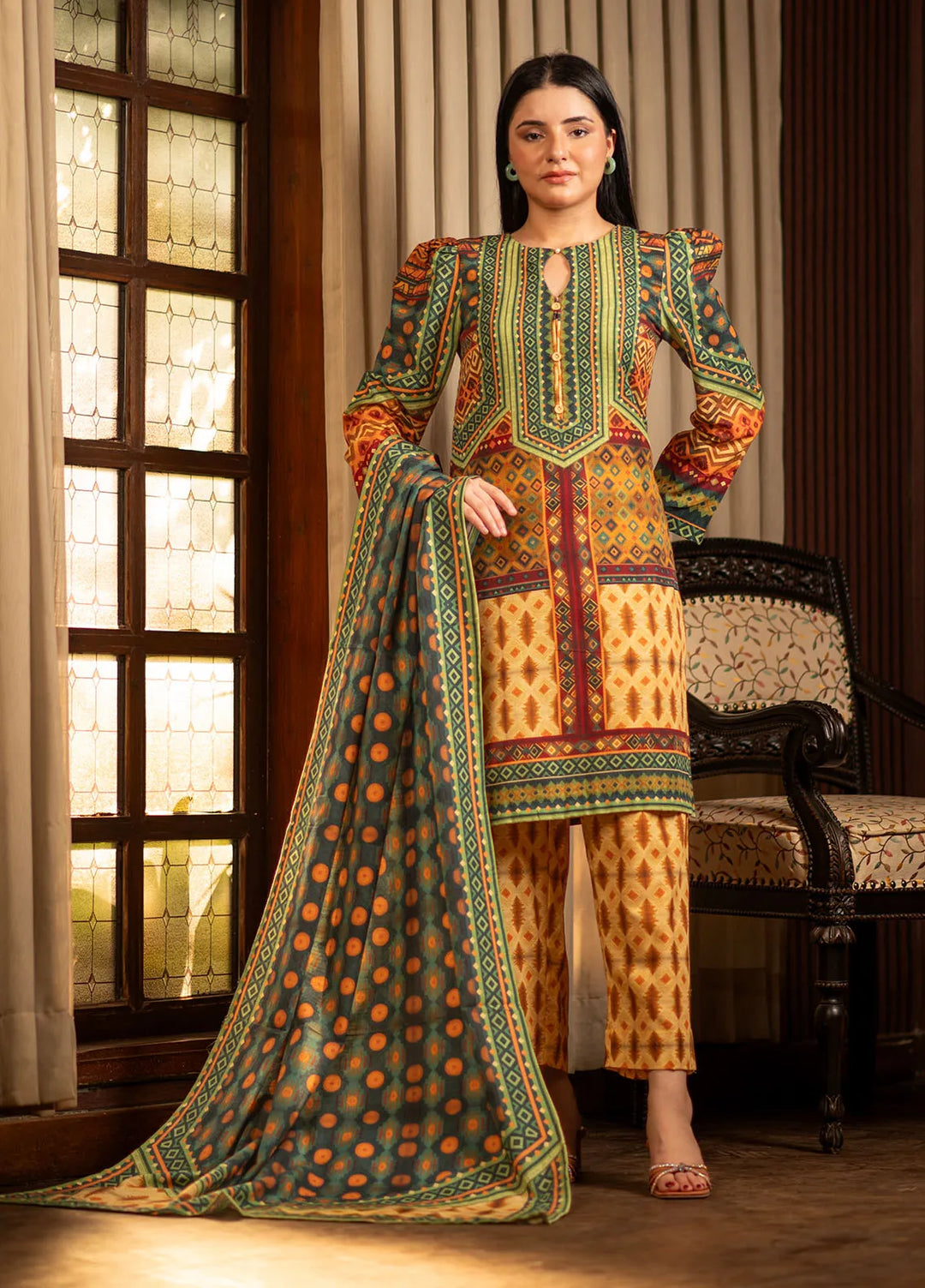 Popular Style Printed Khaddar Suits Unstitched 3 Piece PS24KU NEC-158-24 - Women Collection