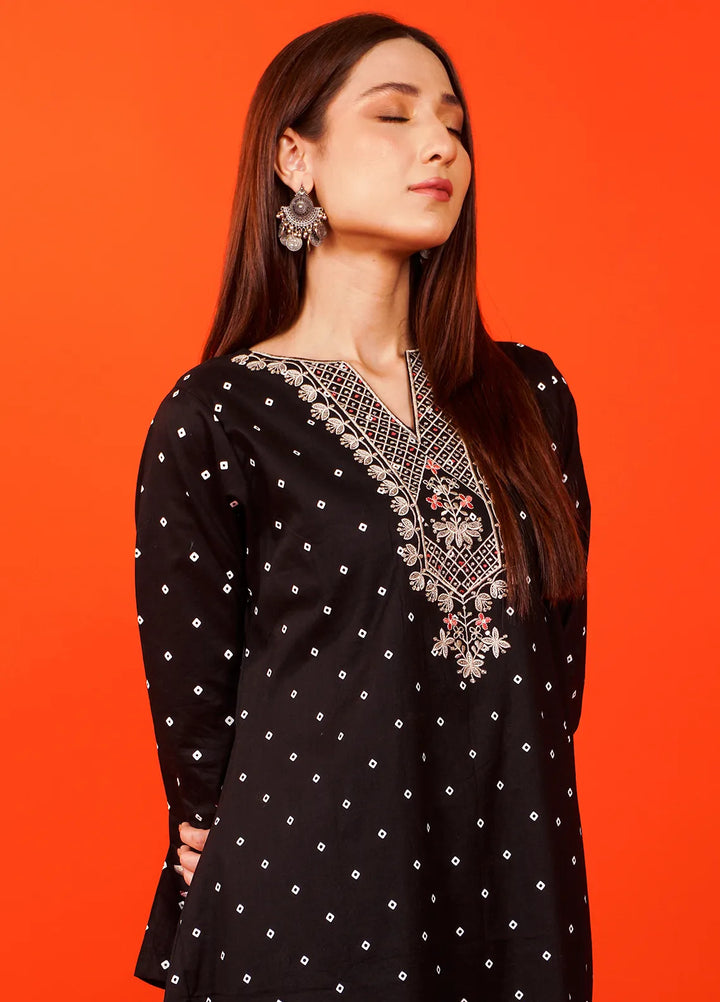 Pret Diaries Embroidered Self Twill 2 Piece Suit 54923