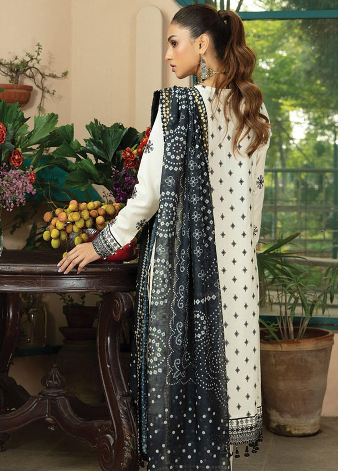 Raaya by Rang Rasiya Embroidered Lawn Suits Unstitched 3 Piece RRR22E D-2 Black Pearl - Eid Collection