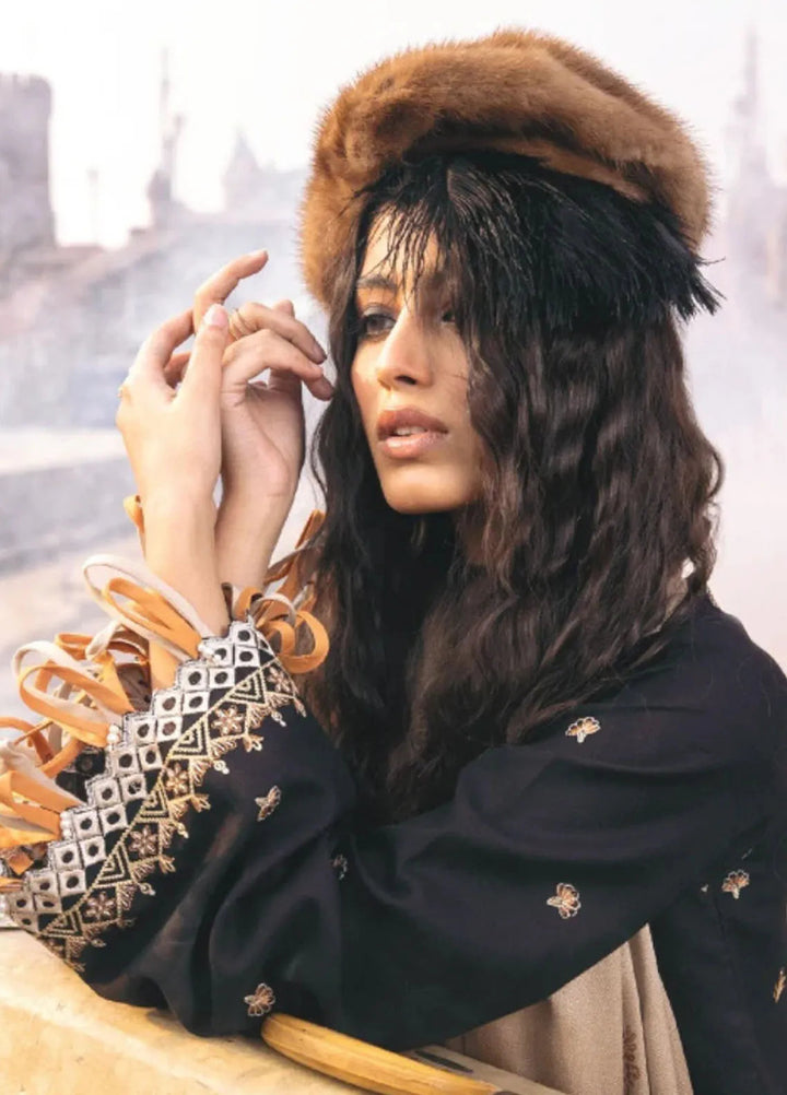 Rahgeer by Humdum Embroidered Wool Suit Unstitched 3 Piece D-01 - Winter Collection