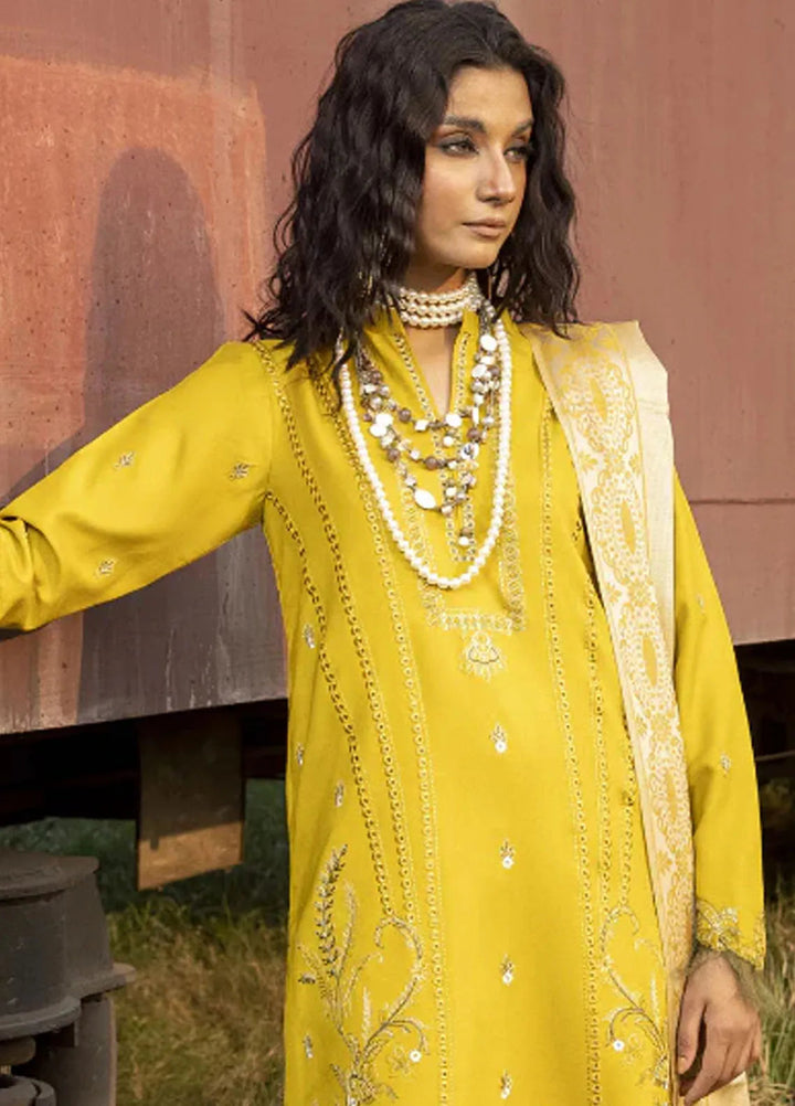 Rahgeer by Humdum Embroidered Wool Suit Unstitched 3 Piece D-02 - Winter Collection