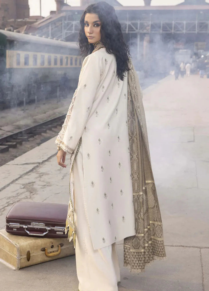 Rahgeer by Humdum Embroidered Wool Suit Unstitched 3 Piece D-04 - Winter Collection
