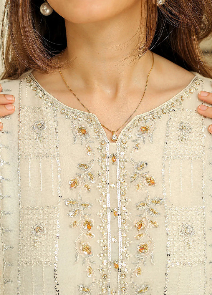 Rangeen Pret Embroidered Chiffon 3 Piece Suit Parisha