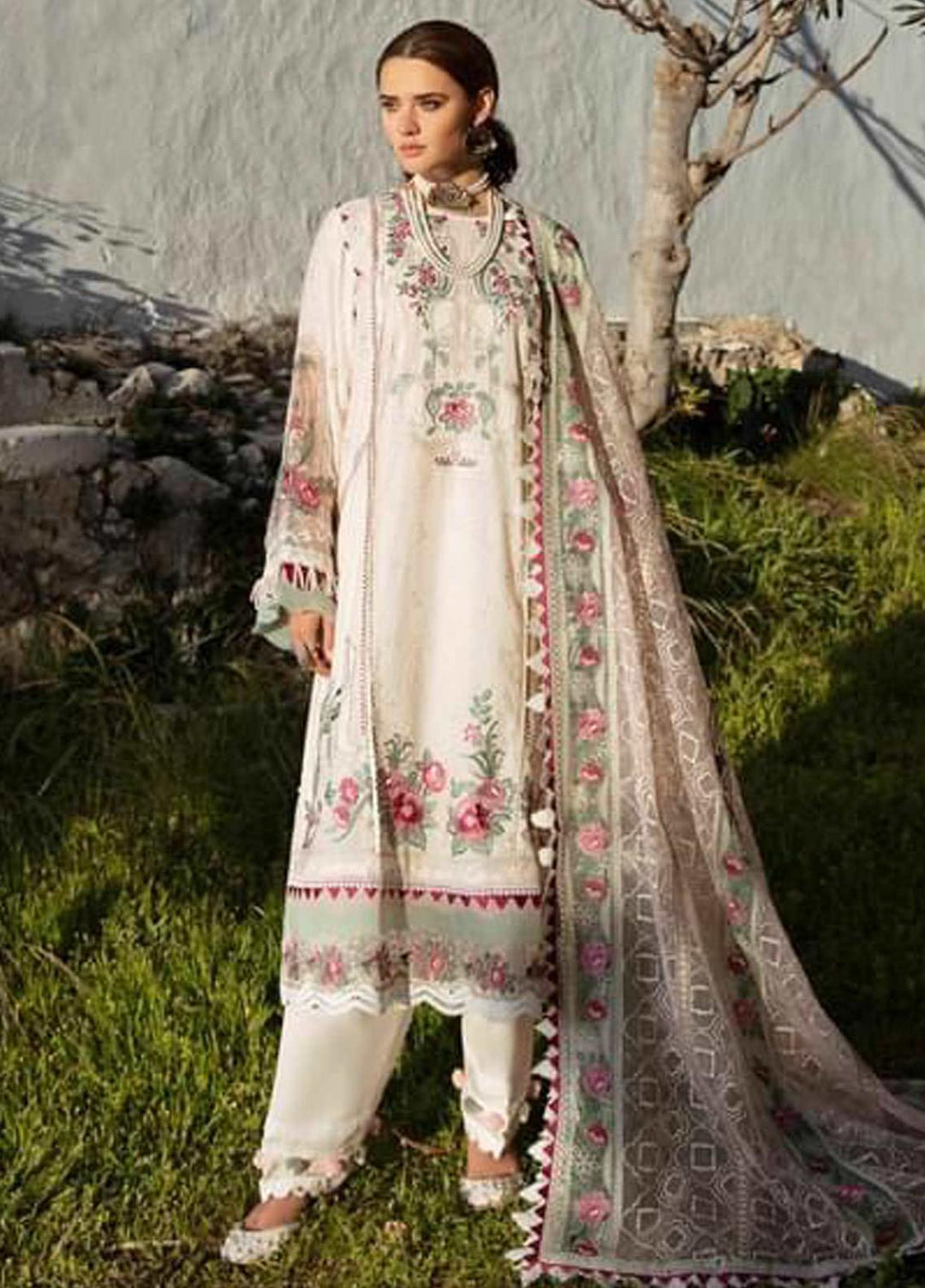 Selene By Republic WomensWear Embroidered Lawn Suits Unstitched 3 Piece RW21S Aydin B - Luxury Collection