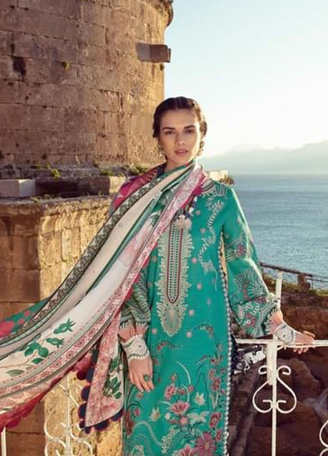 Selene By Republic WomensWear Embroidered Lawn Suits Unstitched 3 Piece RW21S Zeena A - Luxury Collection