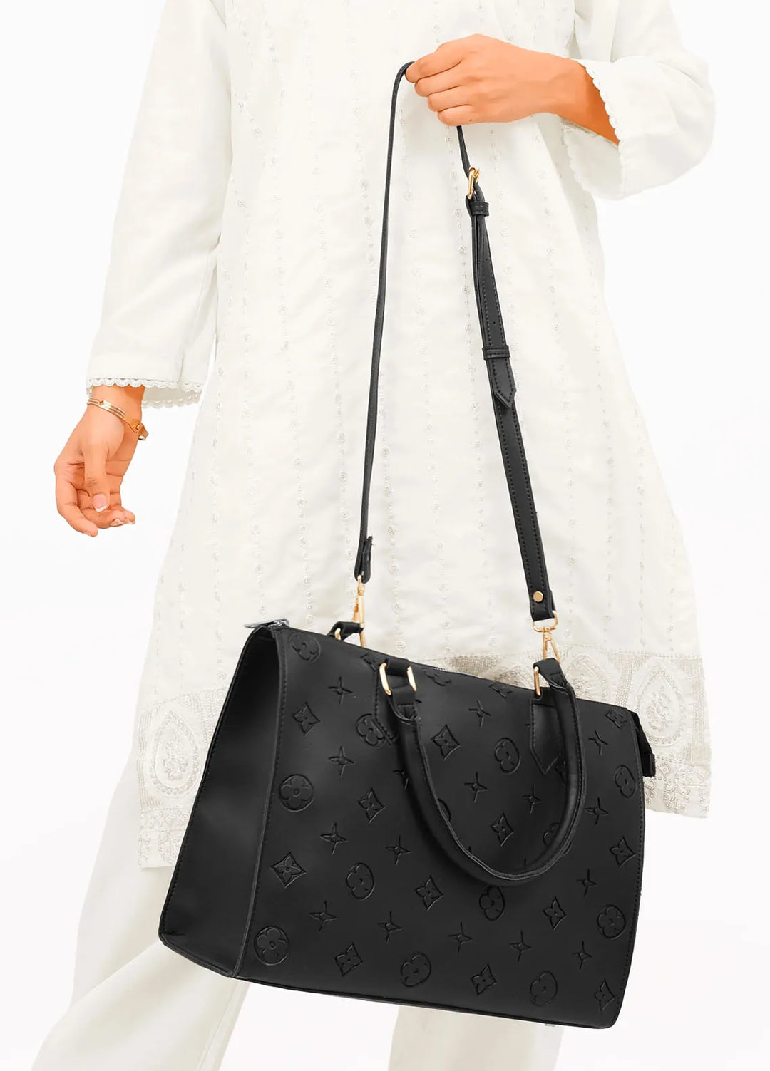 RTW Creation On The Go Handbag OGE-02
