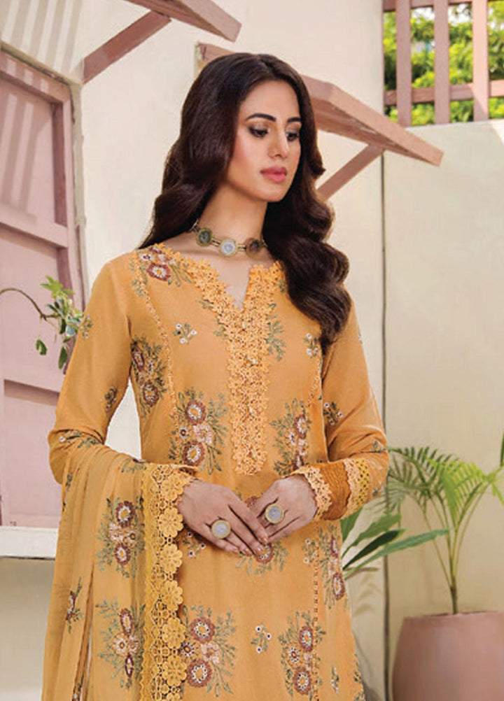 Rumli By Humdum Embroidered Karandi Suits Unstitched 3 Piece HD23RM D-02 - Formal Collection