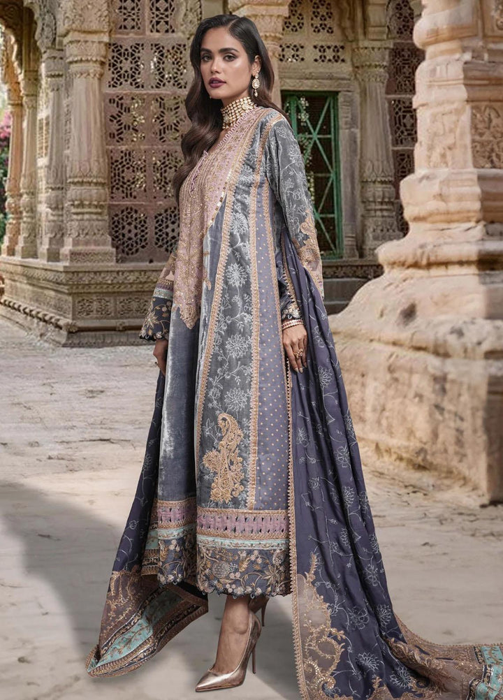 Sable Vogue Embroidered Velvet Suits Unstitched 3 Piece SV23FU FC-05-23 - Festive Collection