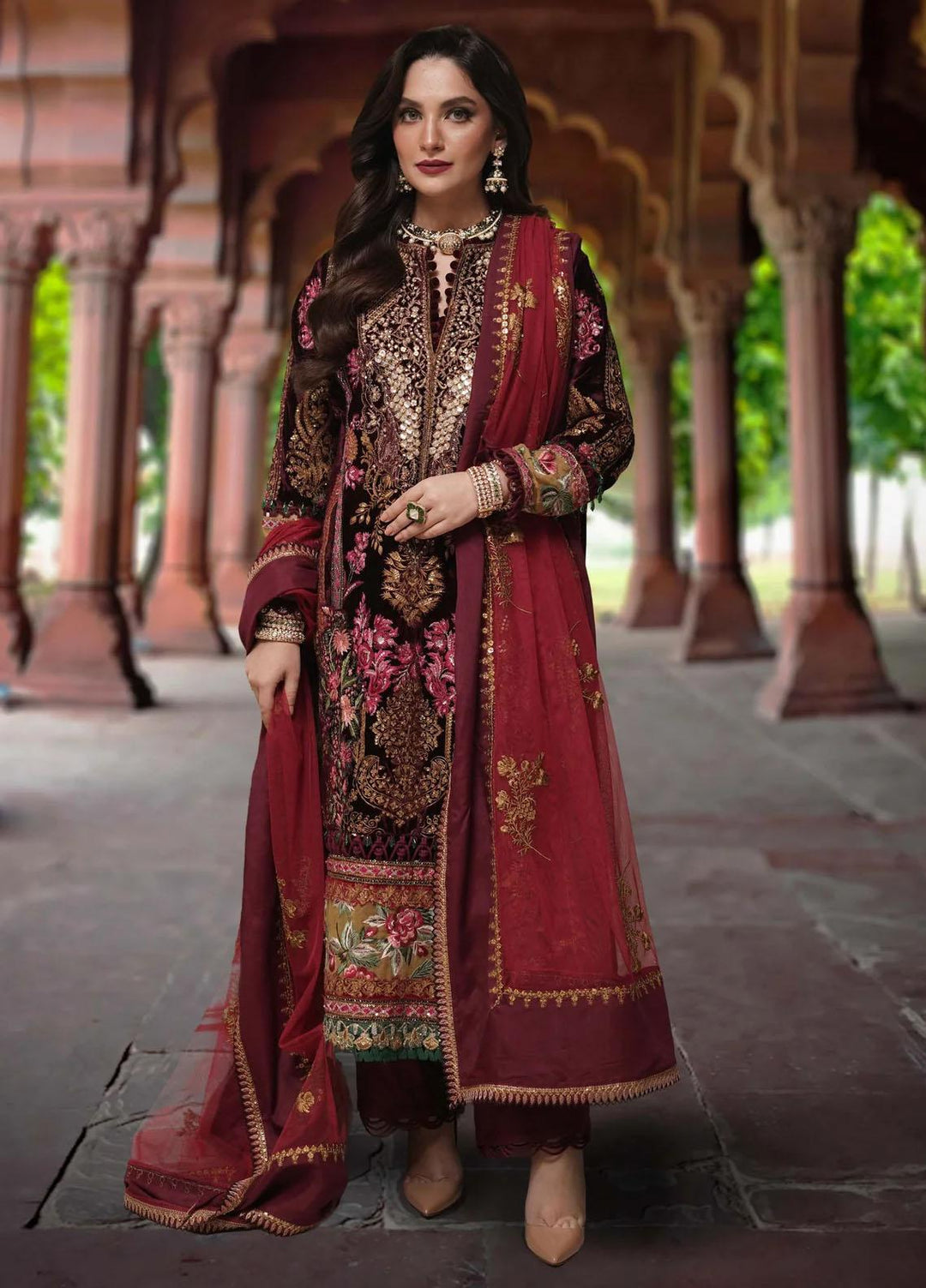 Sable Vogue Embroidered Velvet Suits Unstitched 3 Piece SV23FU FC-06-23 - Festive Collection