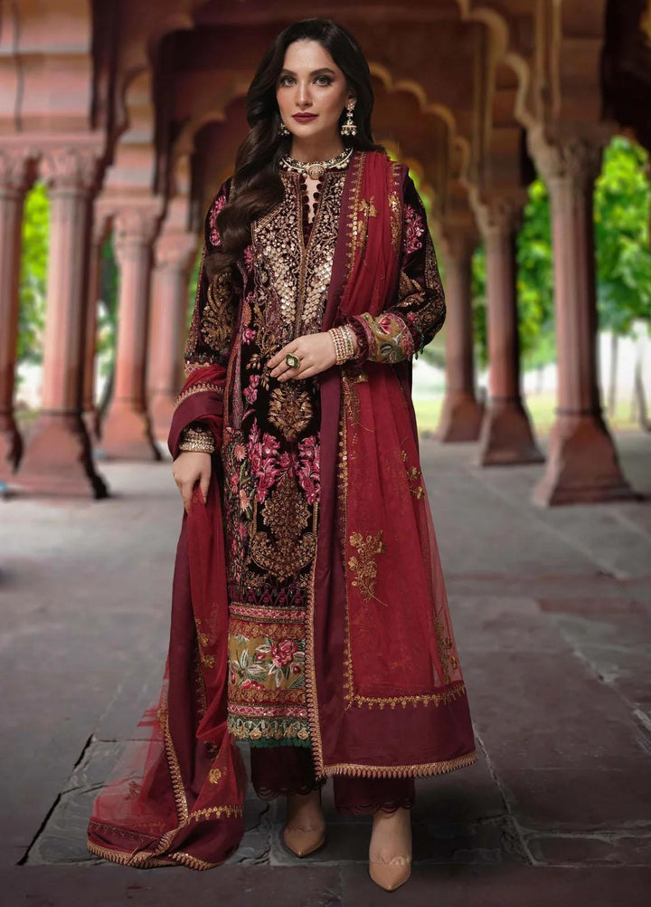 Sable Vogue Embroidered Velvet Suits Unstitched 3 Piece SV23FU FC-06-23 - Festive Collection