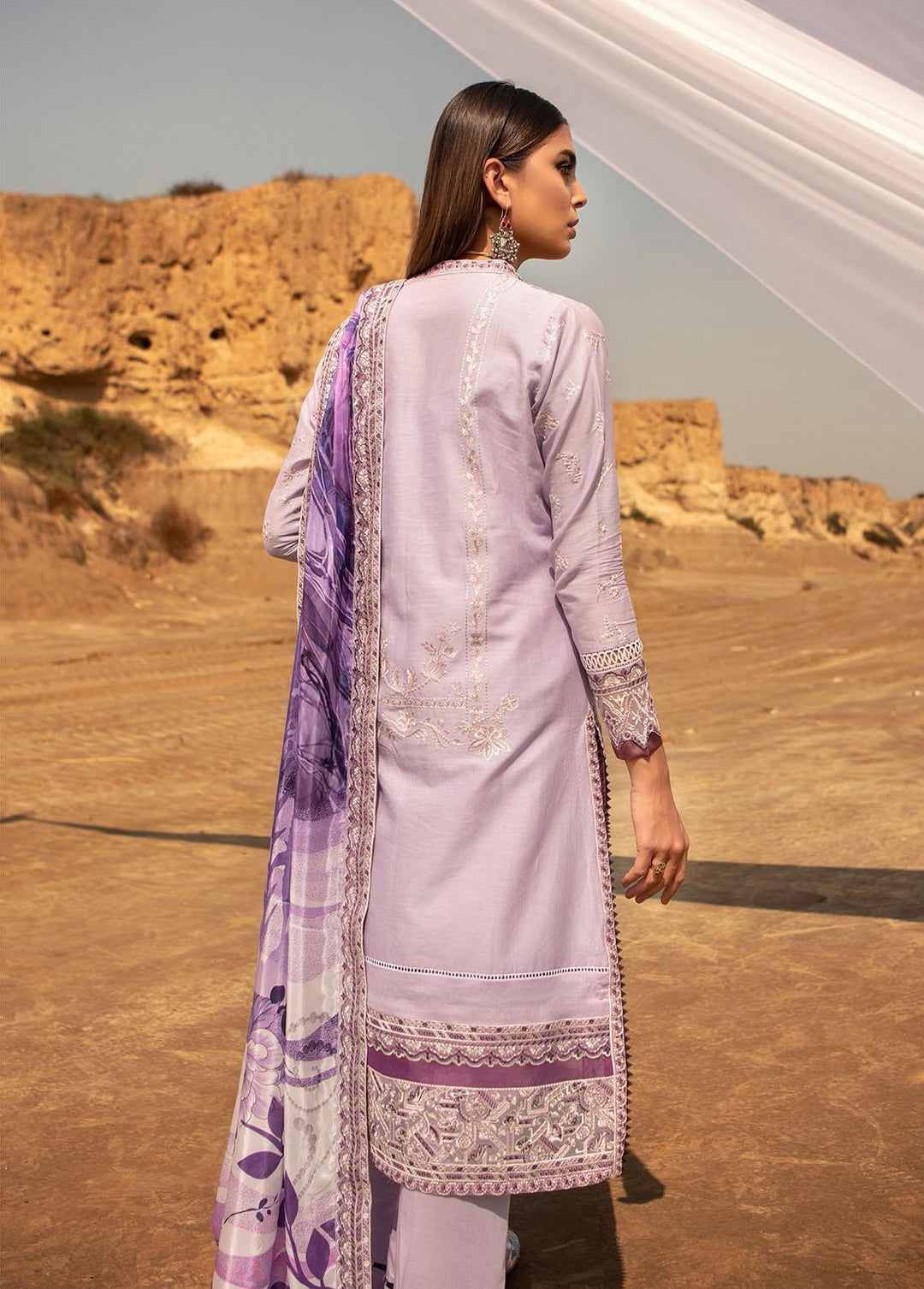 Safarnama By AIK Atelier Embroidered Lawn Suits Unstitched 3 Piece AIK22S Look 02 - Summer Collection