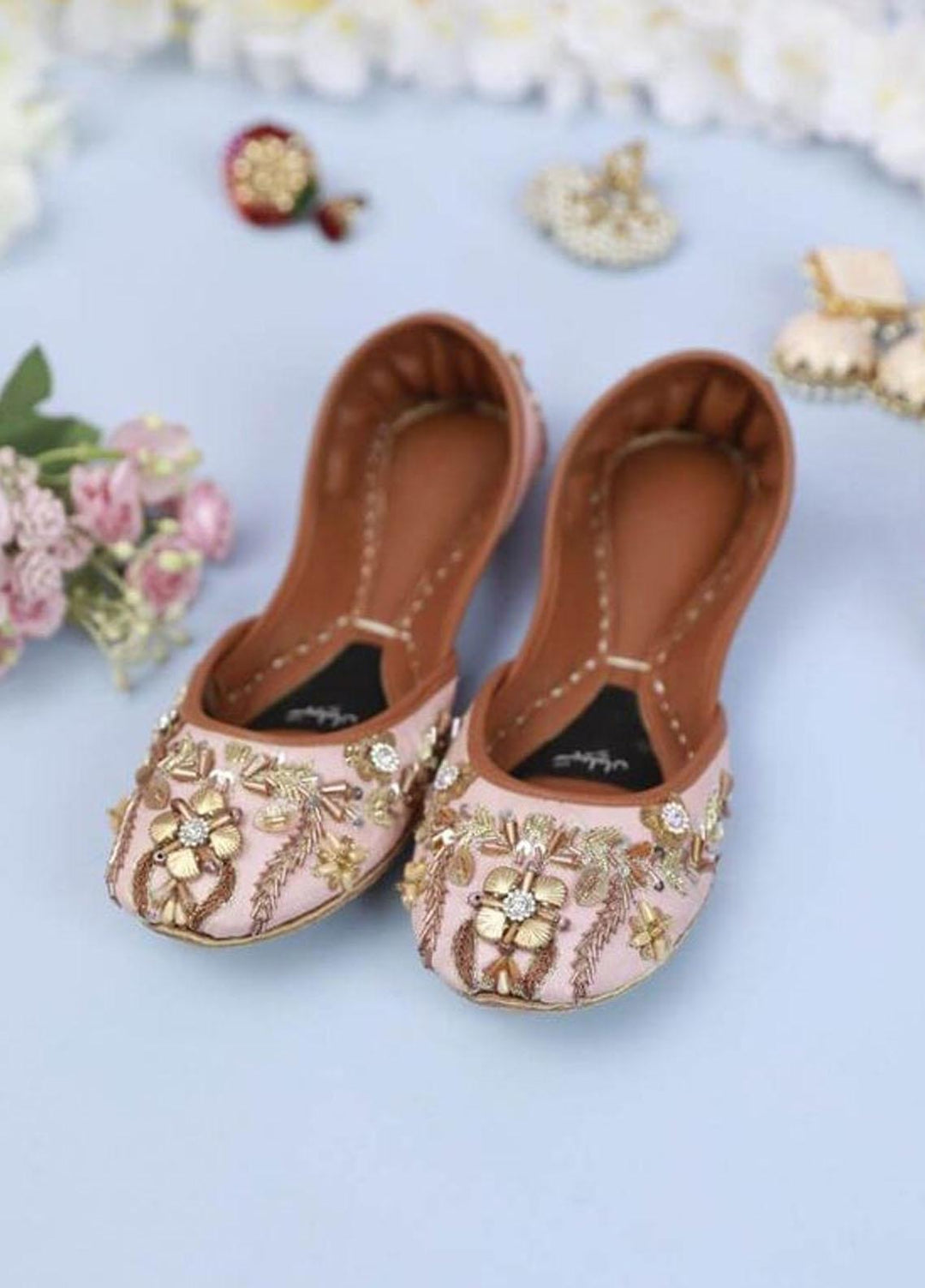 Saheliyan Formal Style Khussa Murghabi HEER00MRP110