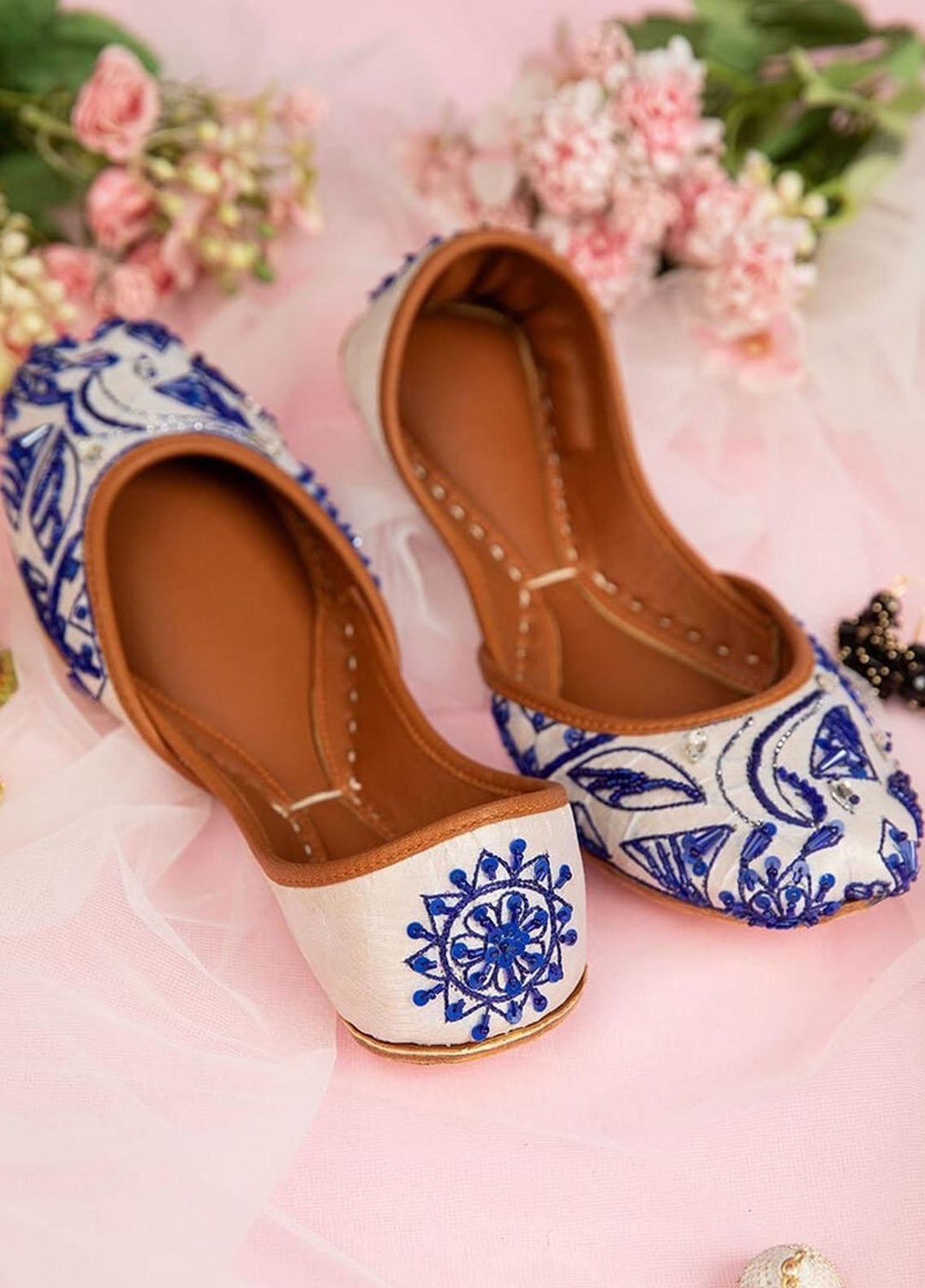 Saheliyan Formal Style Khussa MARJAN HEER00MR114