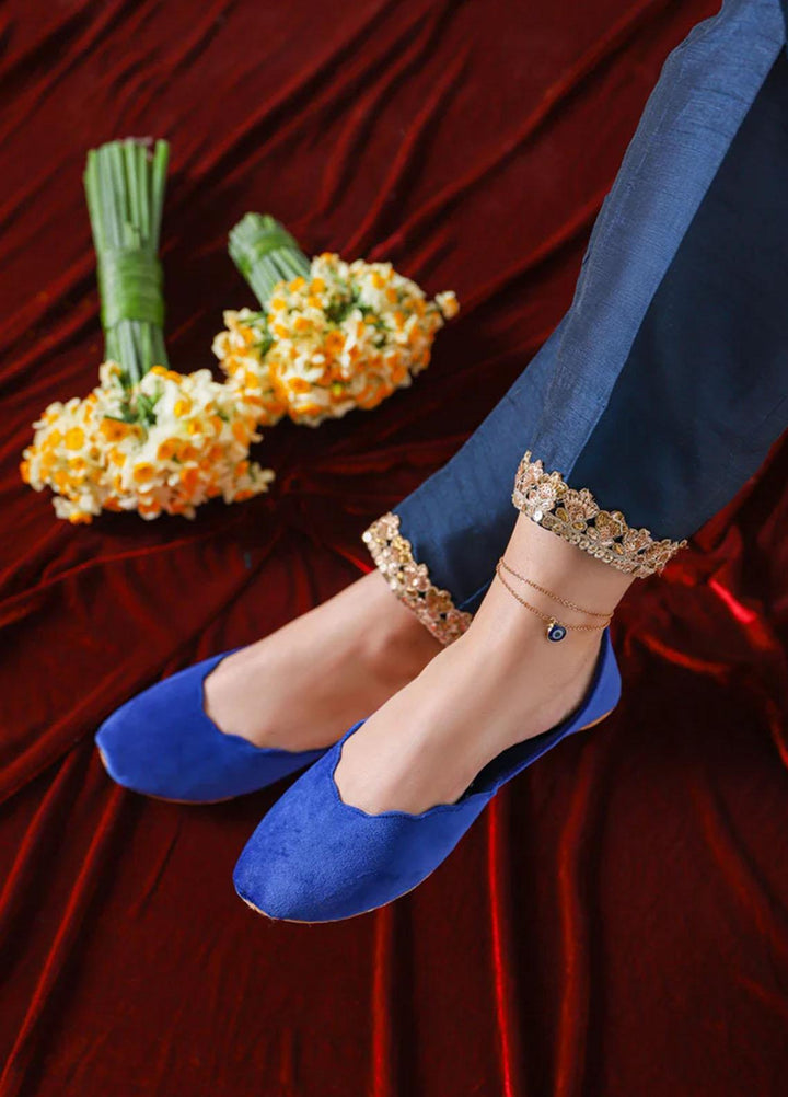 Saheliyan Festive Style   Khussay BLUE KADIFE NAYA00BLU106
