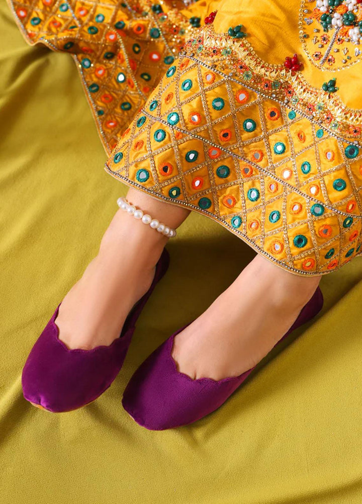 Saheliyan Festive Style   Khussay PURLPLE KADIFE NAYA00PUR107