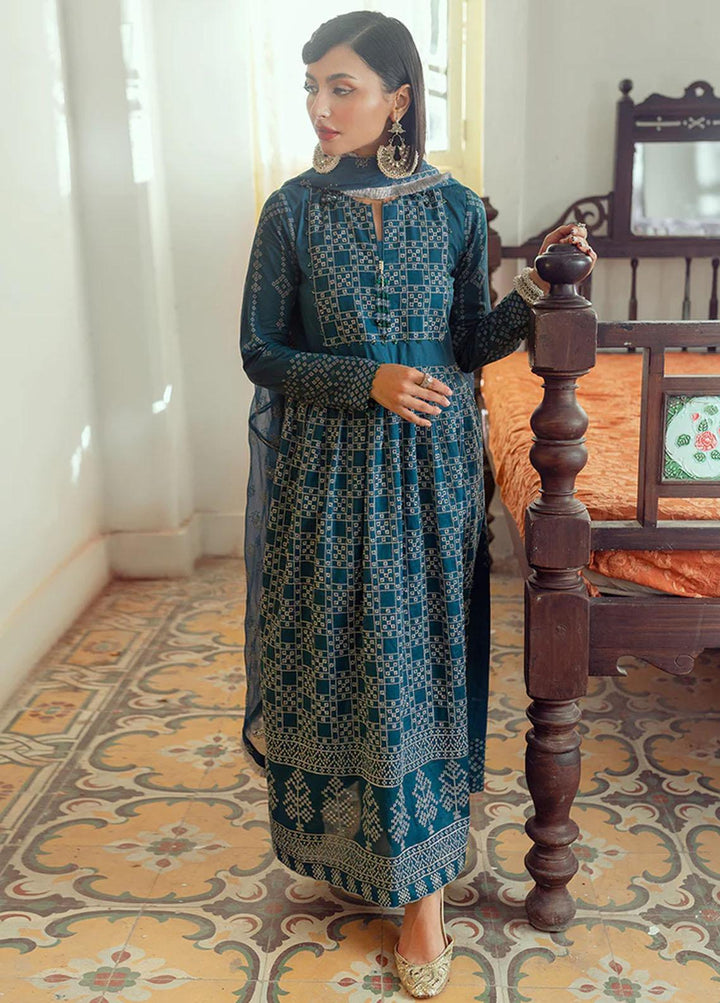 Salitex Embroidered Lawn Suits Unstitched 3 Piece ST22CK WK-01040UT - Festive Collection