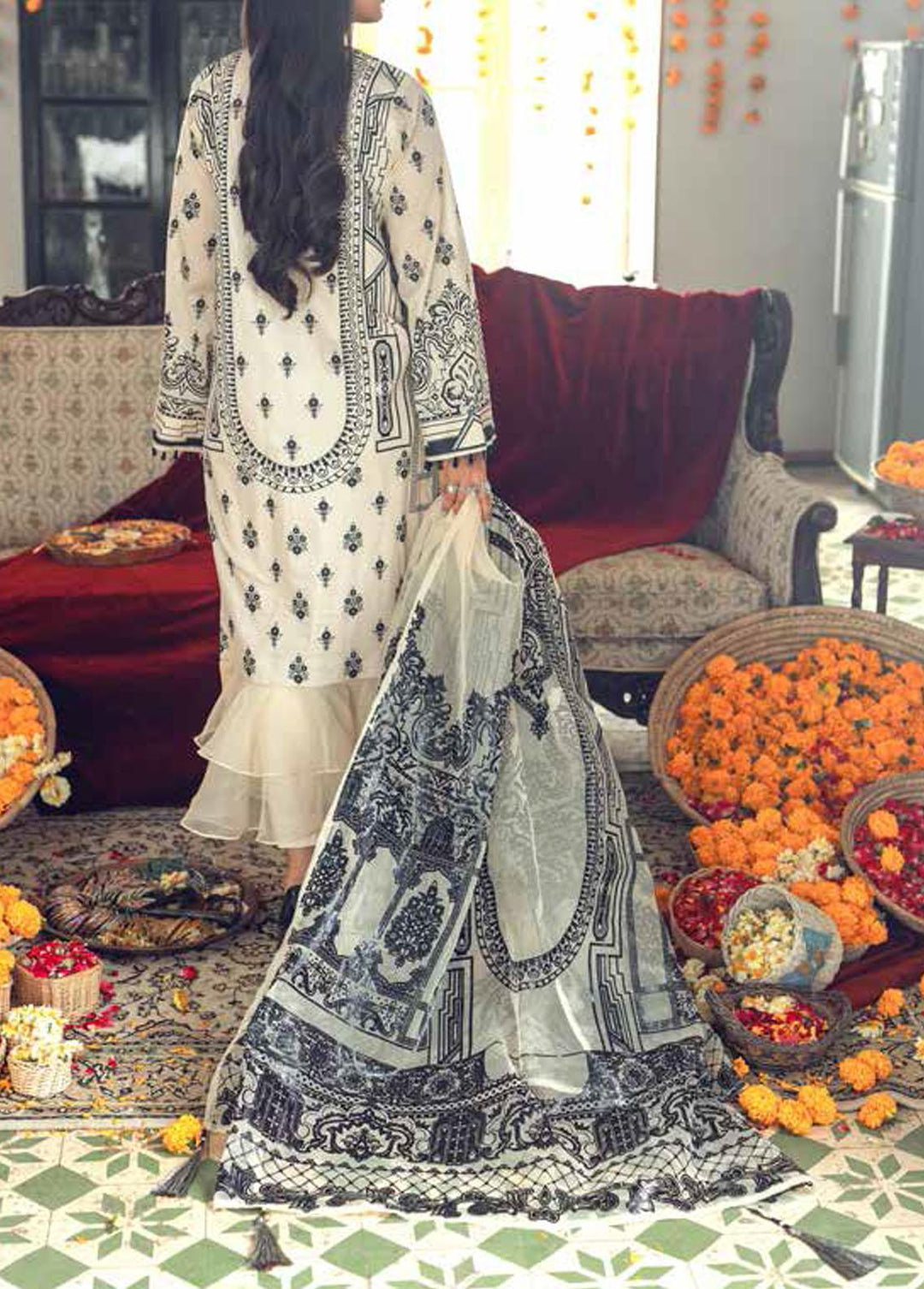 Singhar Khas By Salitex Embroidered Lawn Suits Unstitched 3 Piece ST22SK WK-01025B - Eid Collection